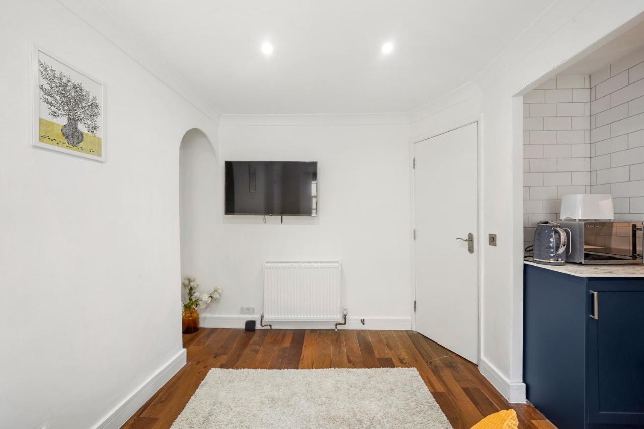 Modern One Bedroom Apartments In Hove Exterior foto