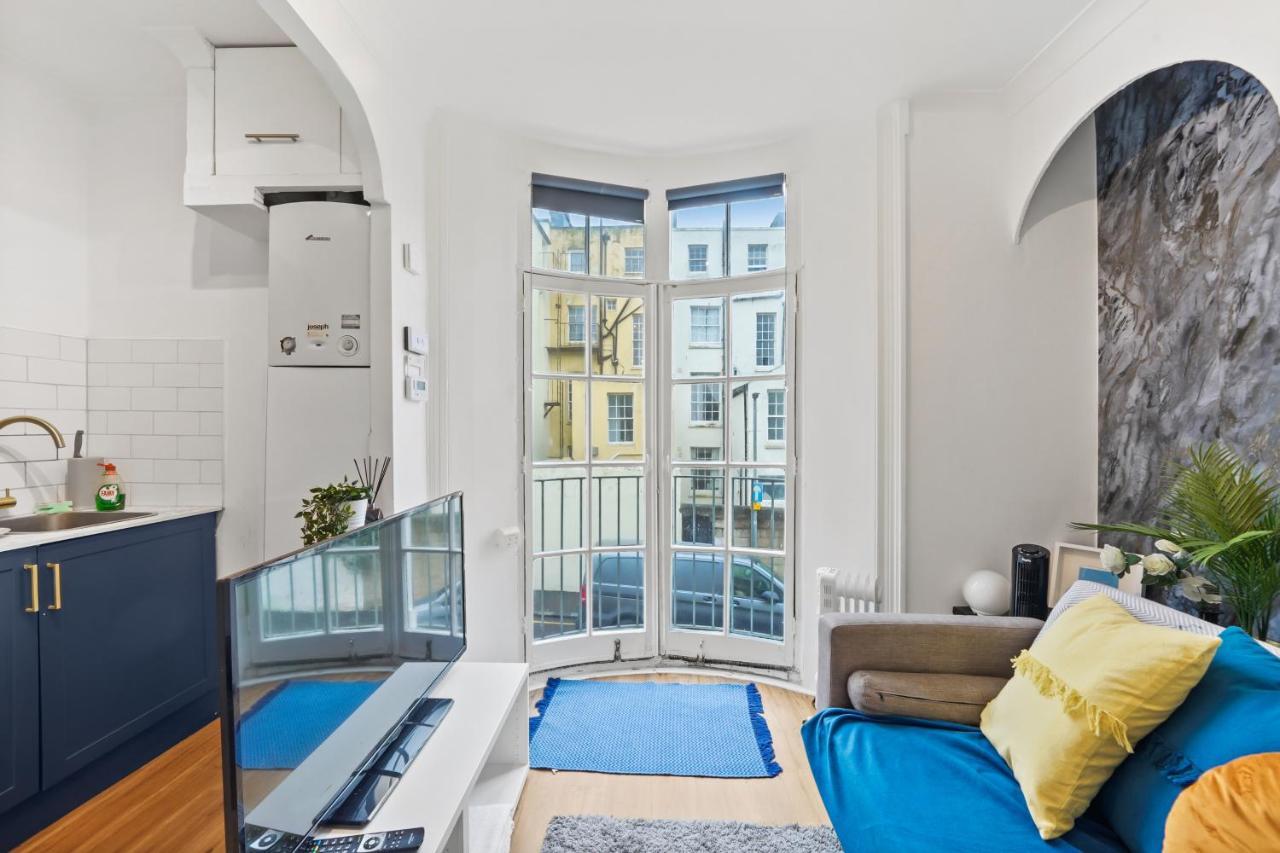 Modern One Bedroom Apartments In Hove Exterior foto